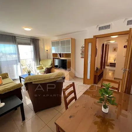 Apartment 5 Square *