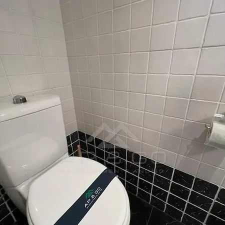 5 Square *